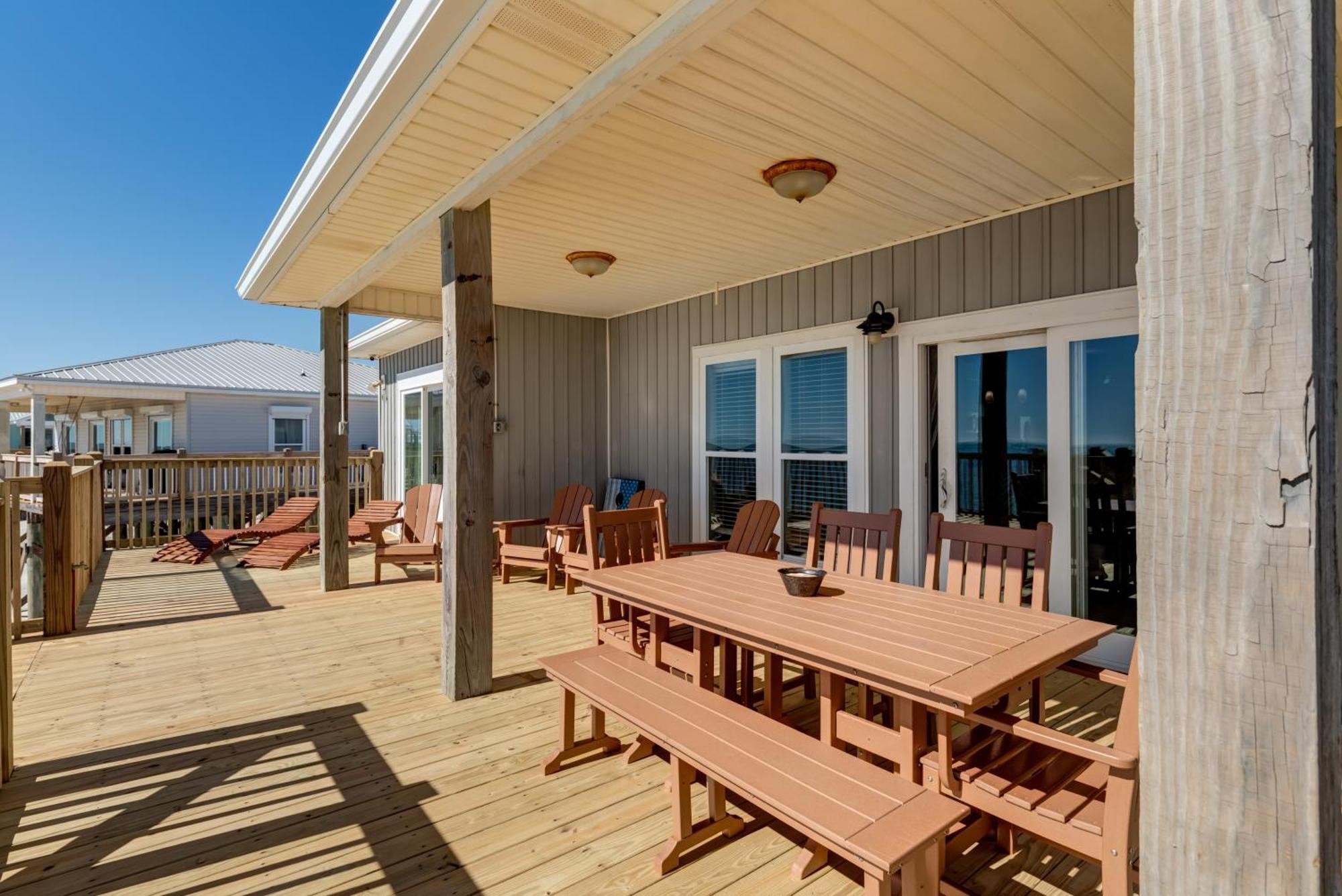 Just Beachy - 103 Tecumseh Home ドーフィン・アイランド エクステリア 写真